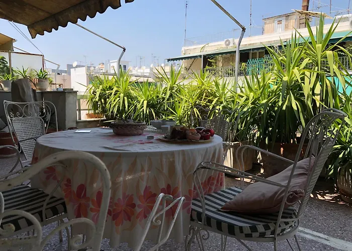 Spacious Double Room In The Center Of Athens
