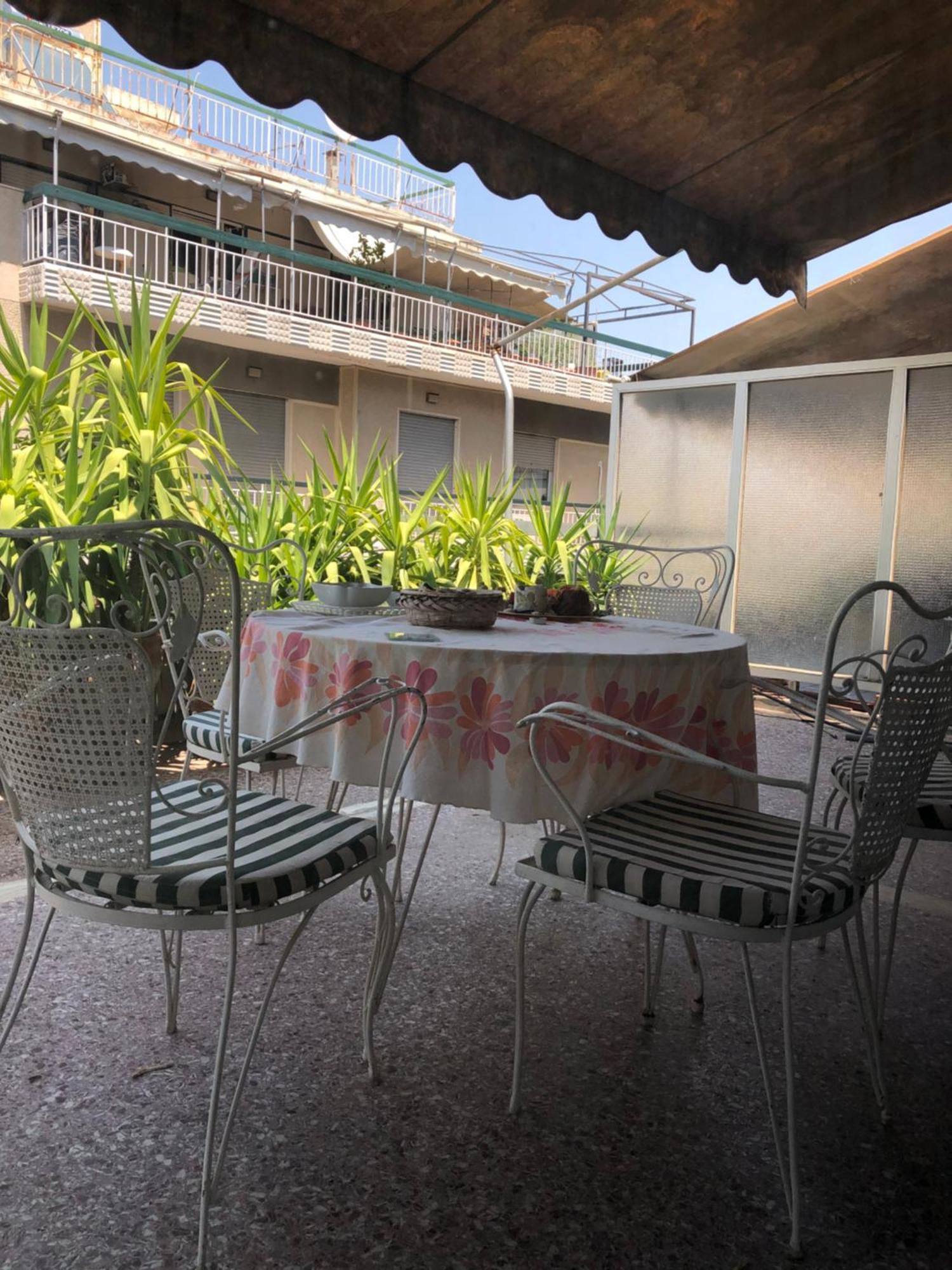 Spacious Double In The Center Of Accommodatie bij particulieren Athene