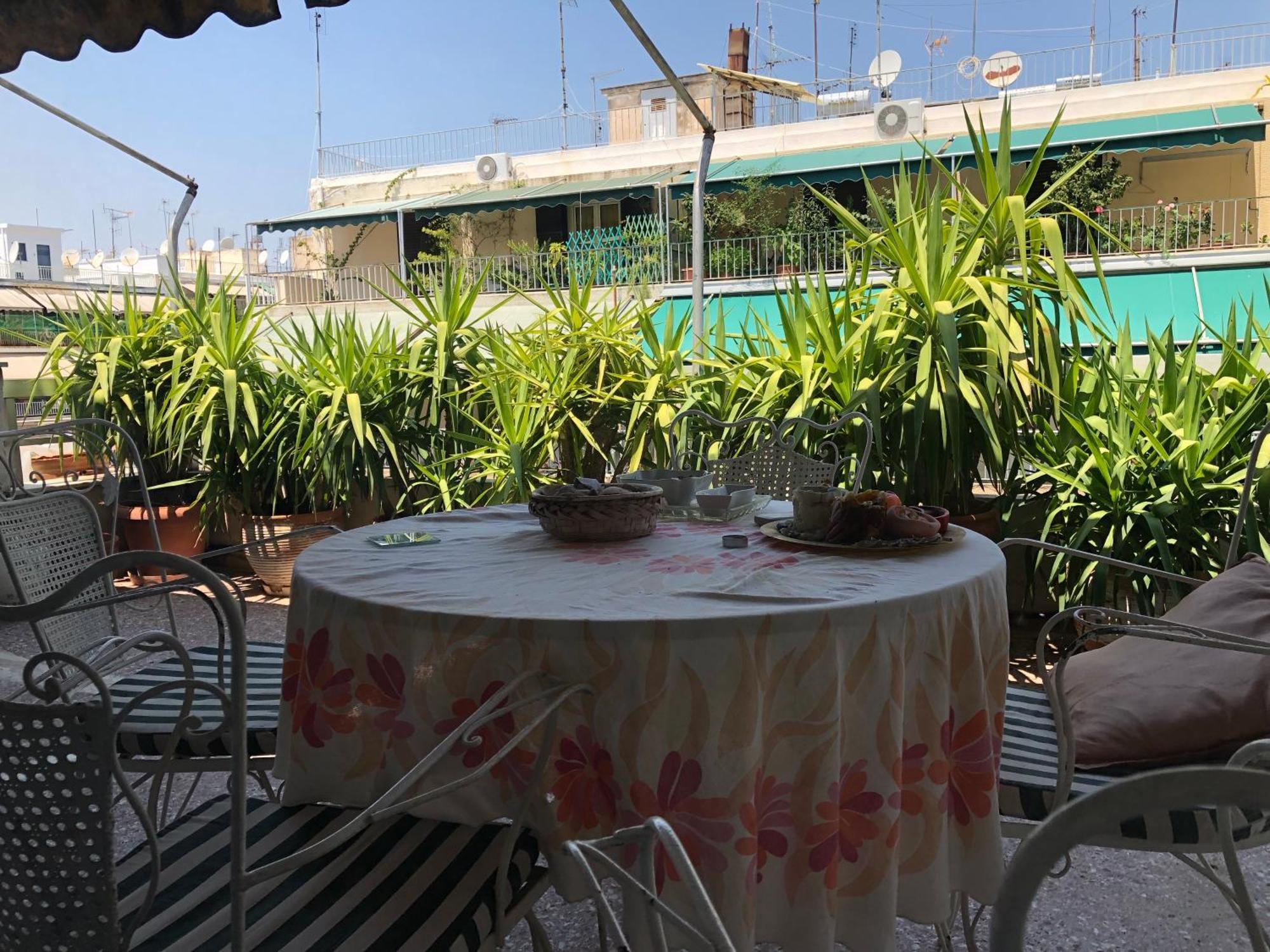 Spacious Double In The Center Of * Athene